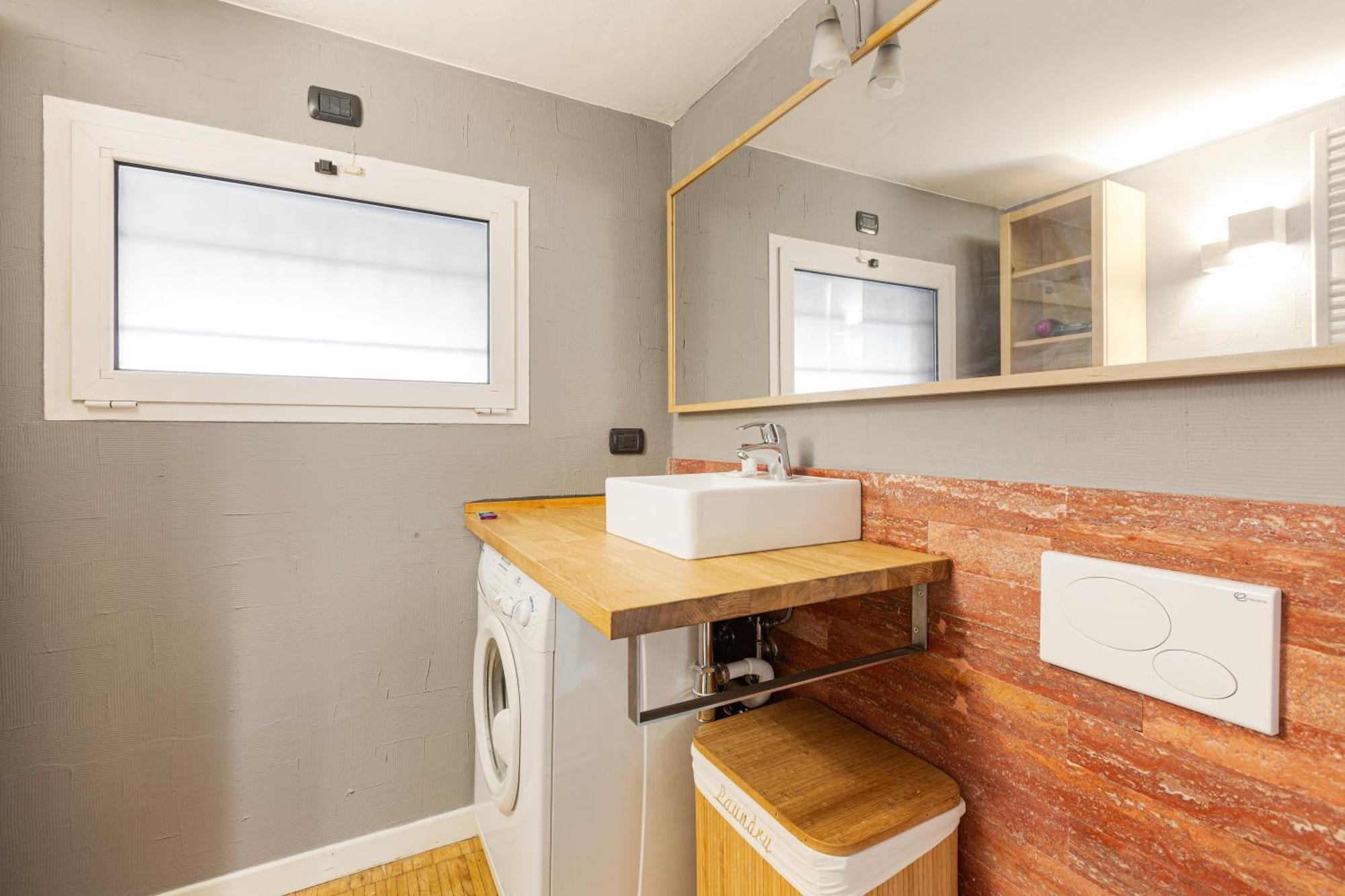 - Gorla M1 Modern Studio! Appartement